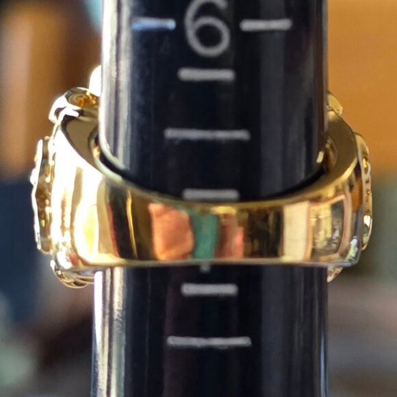 Pretty 18kt gold electroplated Blue Ring - Picture 4 of 7